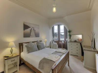 Argyll Mansions Hotels in 