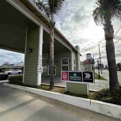 Red Roof Inn Yuba City Hotel Exterior