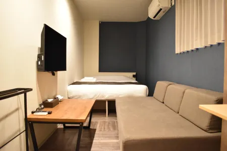 Shinsaibashi House