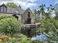 Lurg Lodge Hotels in 
