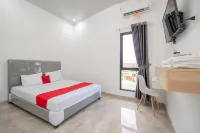 RedDoorz Near Tugu Coklat Pesawaran Lampung Hotel a Gading Rejo
