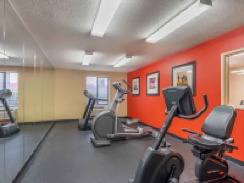 Extended Stay America Suites - Chicago - Lombard - Yorktown Center Hotels in Lombard