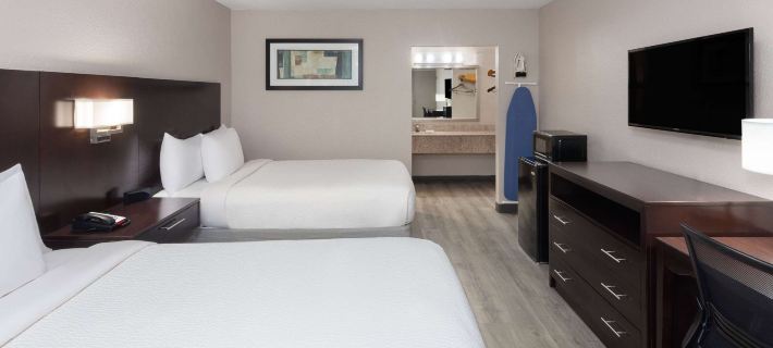Days Inn by Wyndham Melbourne Hotels in Brevard County