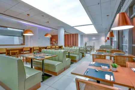 Quality Hotel São Caetano Отели в г. Сан-Каэтану-ду-Сул