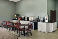 SureStay by Best Western Gulfport - 朝食