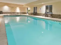 Holiday Inn Express & Suites Topeka North