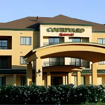 Courtyard Brownsville