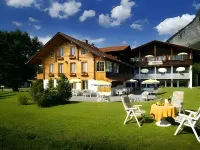 Hotel Alpina Các khách sạn gần Kloster Dhammapala