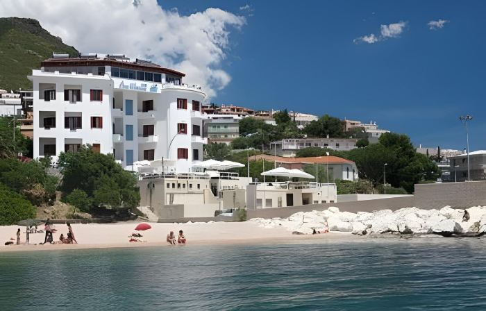 BUE Marino Hotel & Rooftop Bar