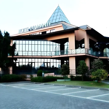Hotel Diamante Отели в г. Корбетта