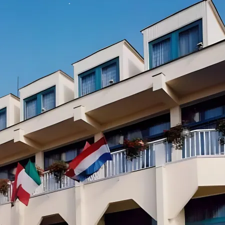 Hotel Uno