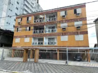 Pé na Areia Praia da Guilhermina II