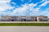 Comfort Inn & Suites Springfield I-55 Hotels near Sherwood Plaza