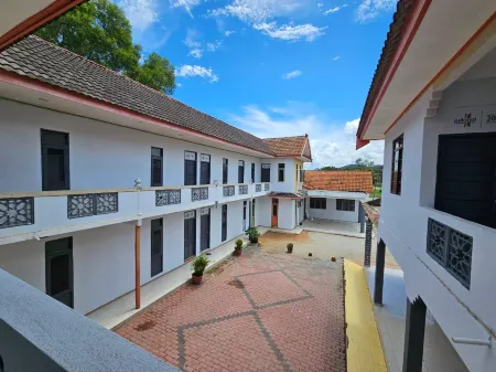 RVH Kuala Terengganu Отели в г. Pengadang Buloh