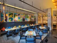 Novotel Bangkok Future Park Rangsit Hotel a Rangsit