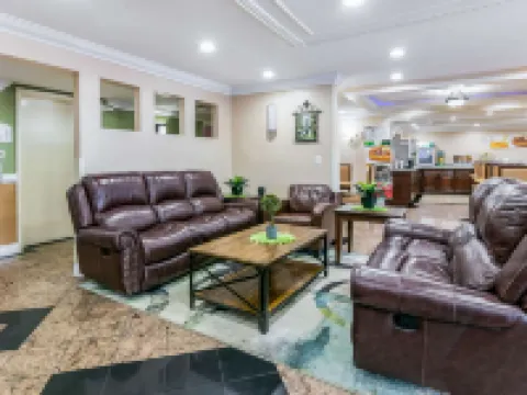 Quality Inn & Suites Atlanta Airport South Hotels in College Park