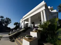 The Altus - A Luxury Homestay