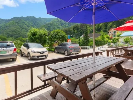 Inje Rainbow Pension Отели рядом с достопримечательностью «The 38th Parallel»