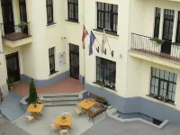 Hotel Edvards