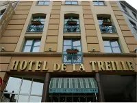Hotel de La Treille Hotels in La Madeleine