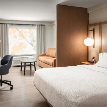 Fairfield Inn & Suites Lexington Georgetown/College Inn