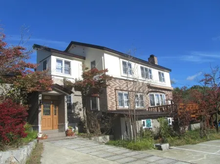 Pension Fraisier Отели в г. Китасиобара