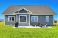 Modern Driggs Home 12 Mi to Grand Targhee Resort!