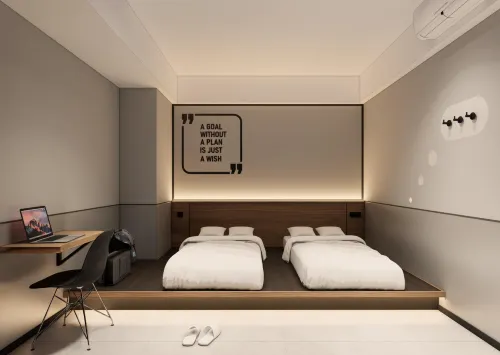 FIERIS IZZY HOTEL