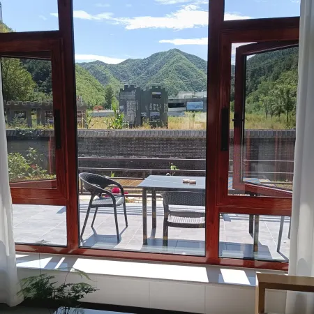 Luanping Chaoxing Farmhouse (Jinshanling Great Wall Branch)