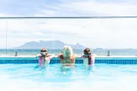 Blaauwberg Beach Hotel - Romantic