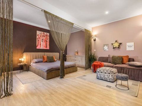 Kappa Apartments