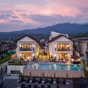 Bayandati Resort