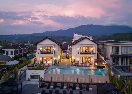 Bayandati Resort Отели в г. Моронг