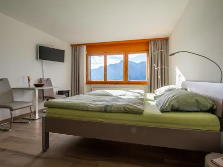 Zurschmitten 8 2.UG Süd Отели в г. Lax