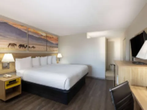 Days Inn by Wyndham Roswell Hotels in Roswell