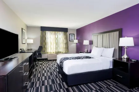 La Quinta Inn & Suites by Wyndham Fairfield - Napa Valley