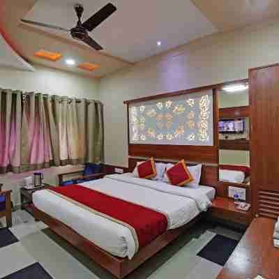 Hotel Sunset Inn Mount Abu with Swimming Pool Rooms