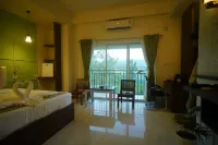 Hotel Garnet Hotels in Chepena-Kubua