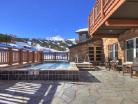 One Ski Hill Place, a RockResort, by Vail Resorts Hotels in Summit County