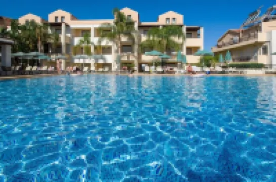 Creta Palm Resort Hotel & Apartments