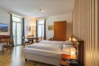 Carlton-Europe Vintage Adults Hotel Hoteles en Habkern