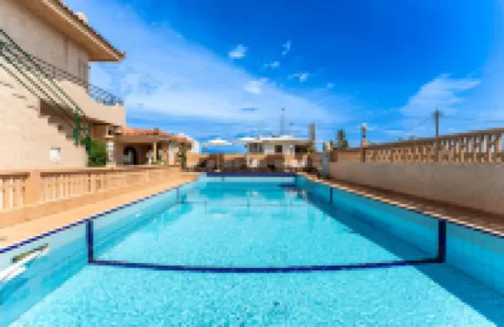 Evina Rooms & Suites