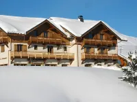 Chalet-Hôtel le Beausoleil, the Originals Relais