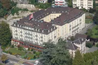 Grand Hotel Europe Hotele w: Meggen