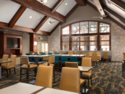 Residence Inn Kansas City Airport Hotels in May