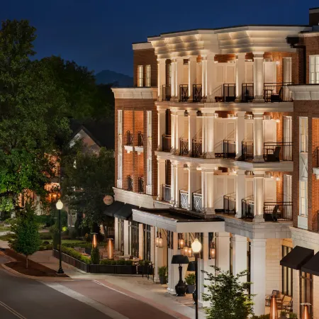 The Harpeth Franklin Downtown, Curio Collection by Hilton