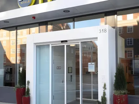 B&B HOTEL Hamburg-Altona