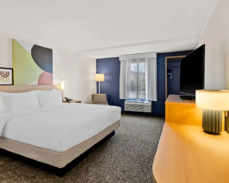 Spark by Hilton Daleville Roanoke North Hotels in Botetourt County