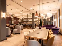 Premier Inn Hamburg St. Pauli Hôtels à proximité de : Théâtre Schmidt