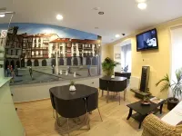 Pensión Jade Hotels in Castro Urdiales